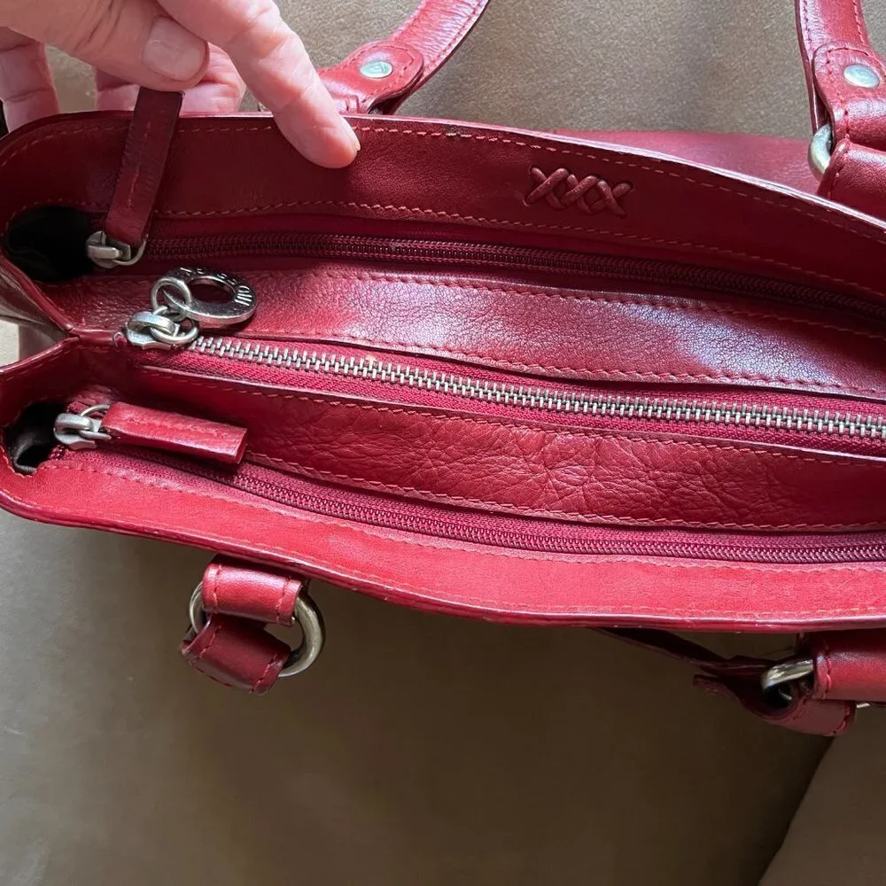 Hidesign East West Leather Shoulder Bag - Marsala RED